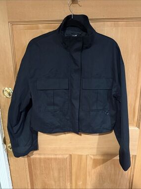 Zara Black Cropped Utility Jacket/windbreaker size M